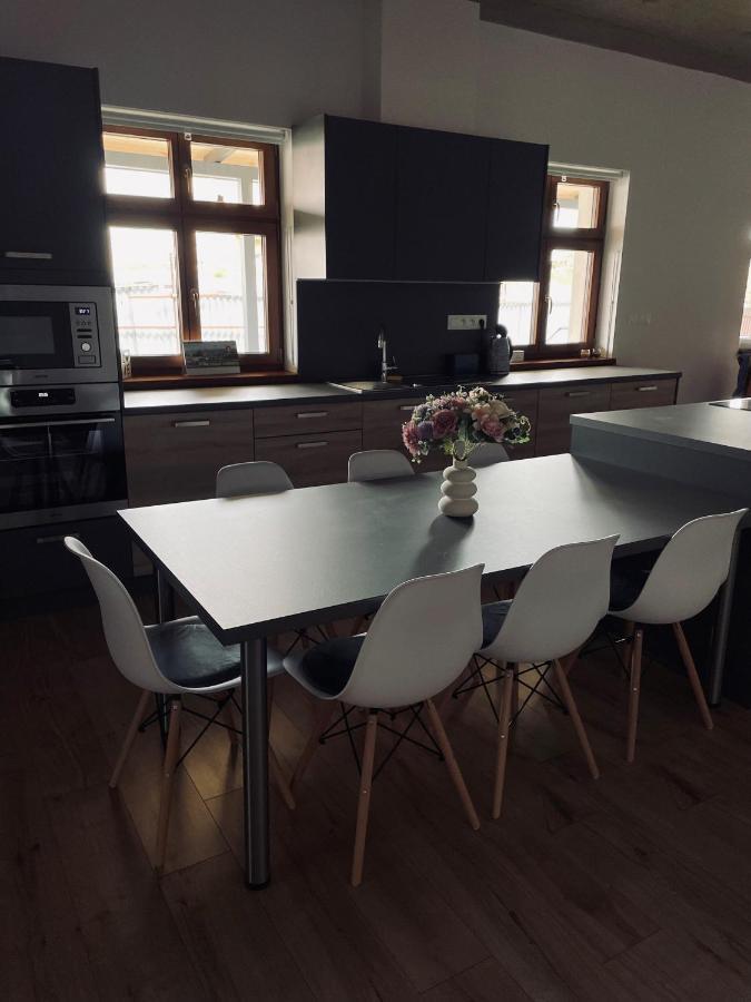 Apartmany 400 Велька-Ломница Экстерьер фото